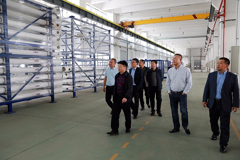 熊良虎赴上海缘脉情形公司考察调研