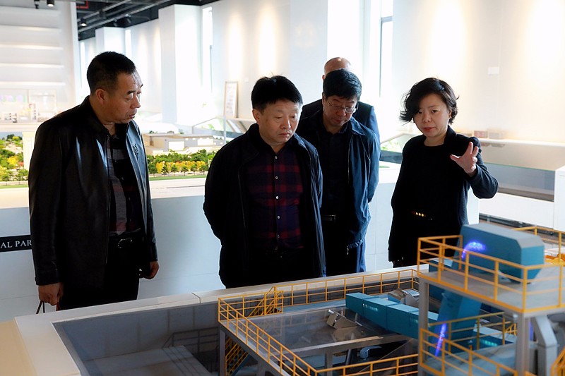 熊良虎赴上？？？岛闱樾喂究疾斓餮