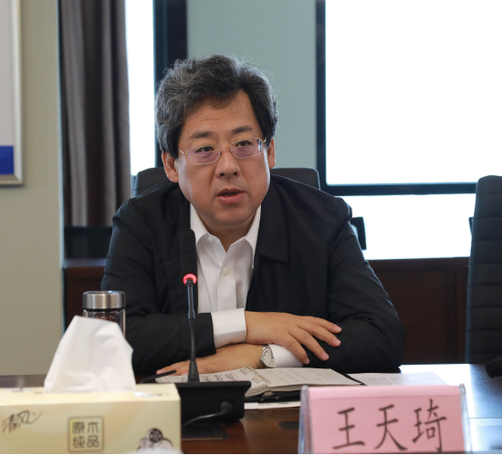 江苏省生态情形厅厅长王天琦到南宫NG28集团集团调研座谈