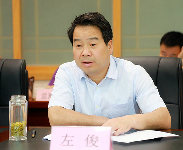 熊良虎拜会渭南市生态情形局党委书记、、、局长左俊