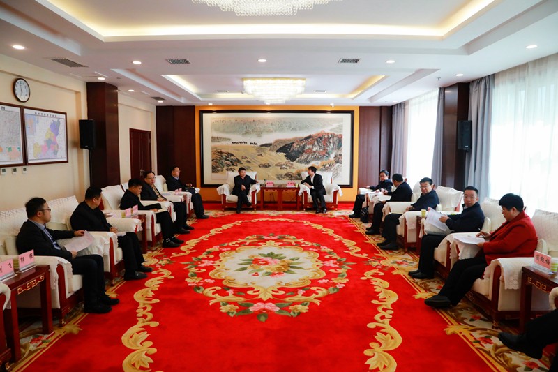 熊良虎拜会榆林市市长李春临、、副市长张胜利
