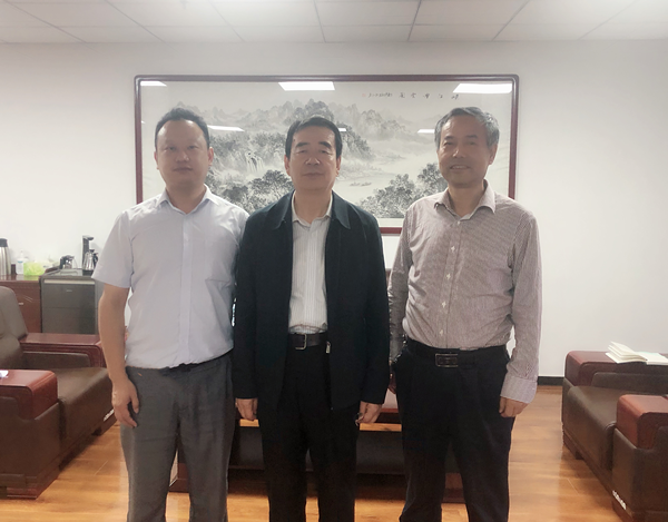 南宫NG28集团集团向导拜会西安科技大学王双明院士