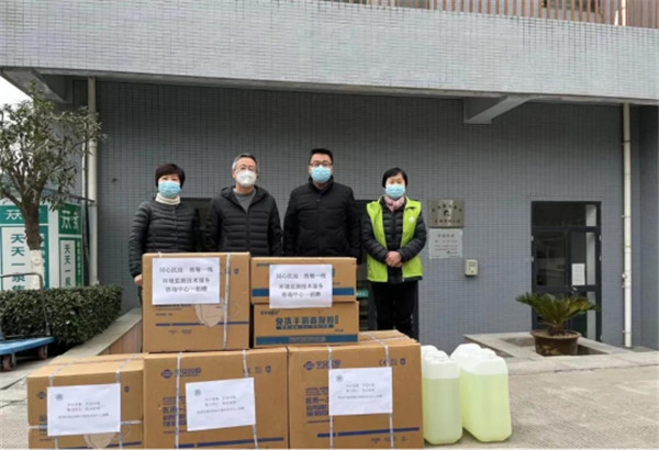 下沉一线，，爱心抗疫！南宫NG28集团集团累计捐钱逾48万元