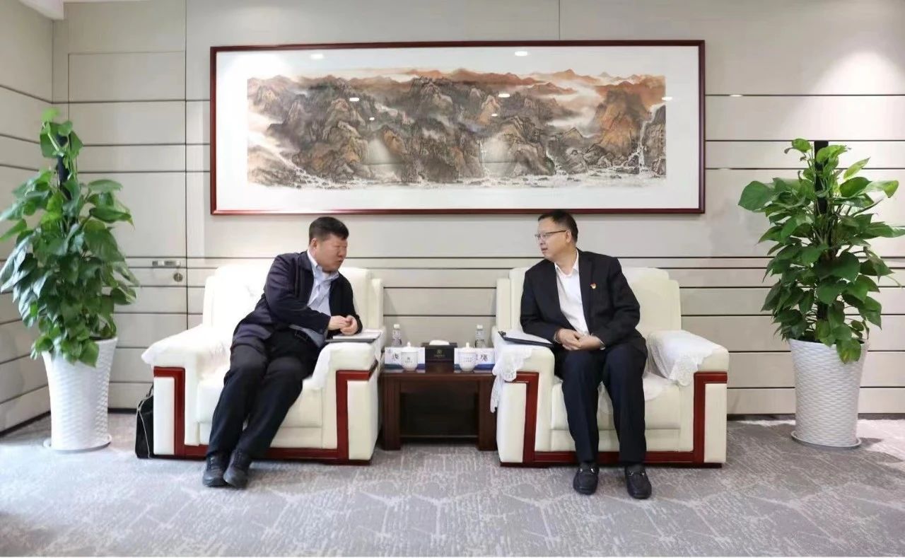 南宫NG28集团集团与宁夏建投集团座谈交流
