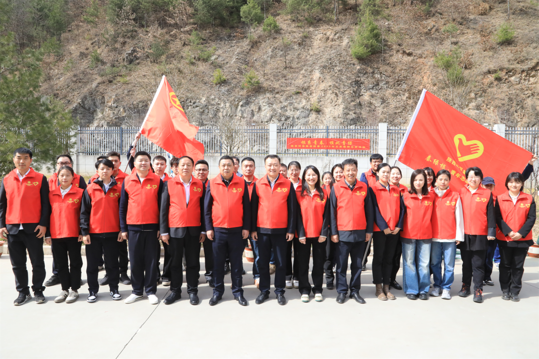 根系青春·植此青绿｜南宫NG28集团集团团委开展义务植树自愿活动